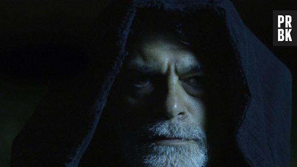 Em "O Sétimo Guardião": León (Eduardo Moscovis) conta de sua maldição para Gabriel (Bruno Gagliasso)