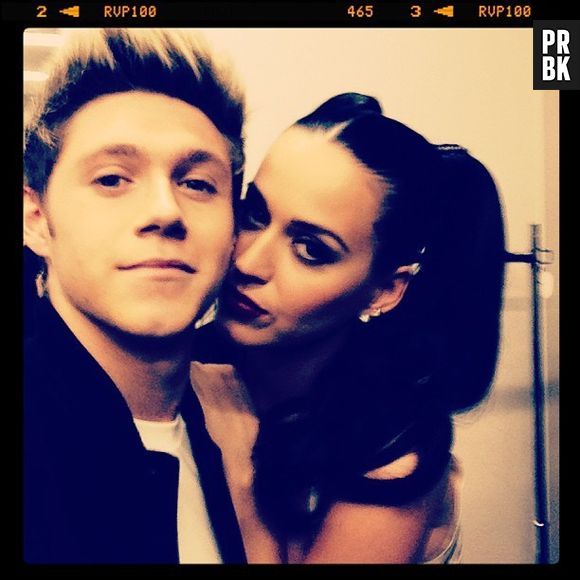 Katy Perry "aceitou" pedido de casamento de Niall Haron!