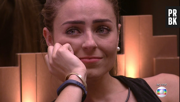 "BBB19": Paula se emociona ao ir ao último Paredão contra Carol