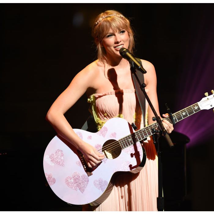 Nova música de Taylor Swift será lançado na próxima sexta-feira (26)