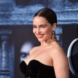 Estrela de "Game of Thrones", Emilia Clarke fala sobre período difícil que passou após cirurgias