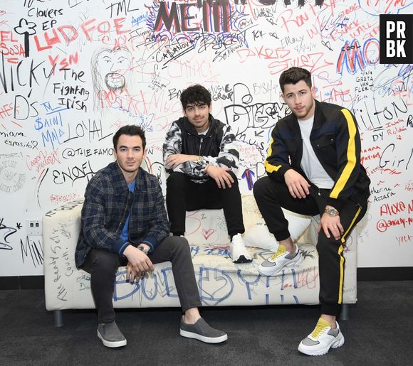 "Lovebug", dos Jonas Brothers, pode ter sido mesmo escrita para Miley Cyrus