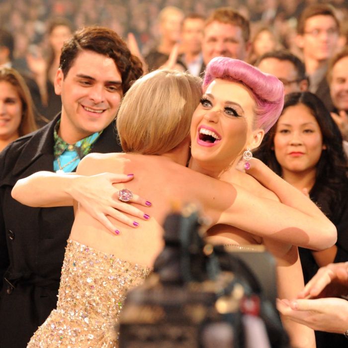 Katy Perry e Taylor Swift fazem as pazes após anos de indiretas e briga