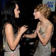 Katy Perry posta foto mostrando que ela e Taylor Swift fizeram as pazes