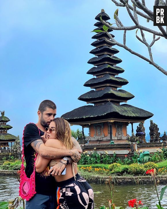 Pai da Anitta parece torcer para namoro da cantora com Pedro Scooby