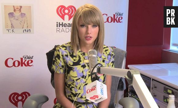 Taylor Swift participa do programa de Ryan Seacrest e lança indireta sobre Harry Styles