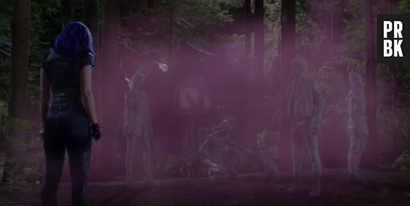 "Descendentes 3": novo trailer mostra pedido de casamento, fuga de Hades (Cheyenne Jackson) e todo mundo petrificado