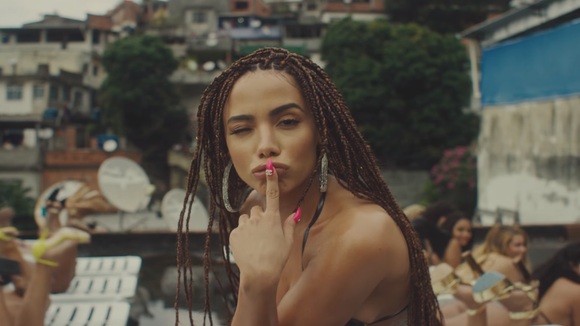 Quantos clipes de música pop você reconhece com apenas uma imagem?