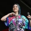 Internauta sem noção faz comentário sobre cropo de Billie Eilish e fãs não gostam nada