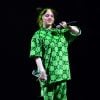 Billie Eilish revela que sofre com crises de ansiedade e que chega a vomitar