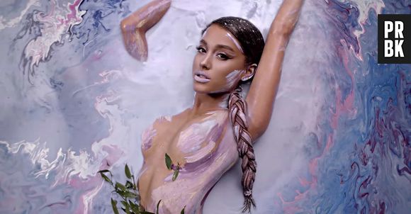 Ariana Grande, no álbum "sweetener", falou muito sobre a valorização da mulher