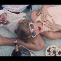 Taylor Swift lança clipe insano para a música "Blank Space"!