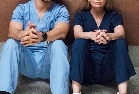 Fica tranquilo, Meredith e DeLuca vão continuar juntos na 16ª temporada de "Grey's Anatomy"