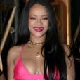 Rihanna reflete sobre cancelamento de show no Super Bowl: "Não podia ser essa vendida"