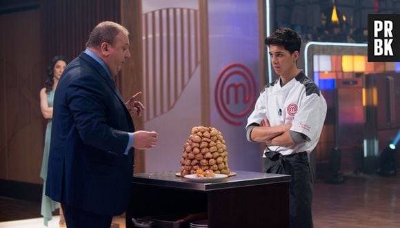 "MasterChef - A Revanche": Helton é o primeiro eliminado do reality e reclama da nova dinâmica do jogo