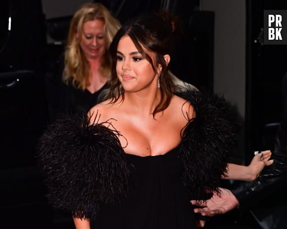 Selena Gomez fala sobre nova fase e "indiretas" a Justin Bieber