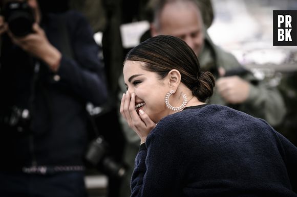 Selena Gomez deve lançar músicas com letras mais fortes