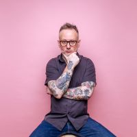 Como os homens podem ajudar no feminismo sem roubar o protagonismo das mulheres?