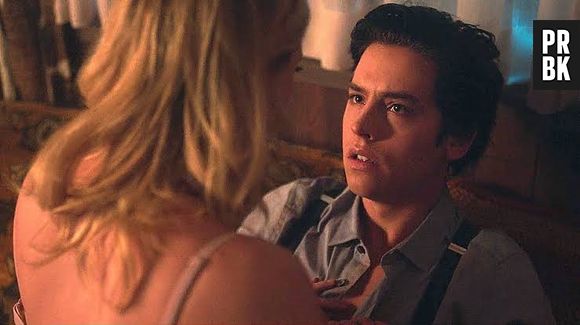 "Riverdale": tudo indica que foi Betty (Lili Reinhart) quem matou Jughead (Cole Sprouse)