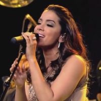 Anitta canta hit "O Amor e o Poder" e lacra o "Globo de Ouro"!