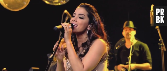 Anitta canta "O Amor e o Poder" no palco do programa "Globo de Ouro" e recebe elogios de críticos