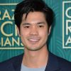 Netflix convida Ross Butler, de "13 Reasons Why", para discutir saúde mental em live
