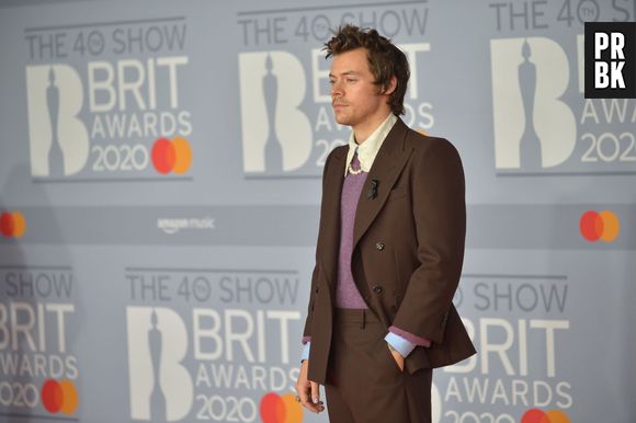 Harry Styles lançou recentemente o clipe da faixa "Watermelon Sugar!