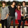 "Camp Rock": vídeo mostra que o acampamento existe na vida real