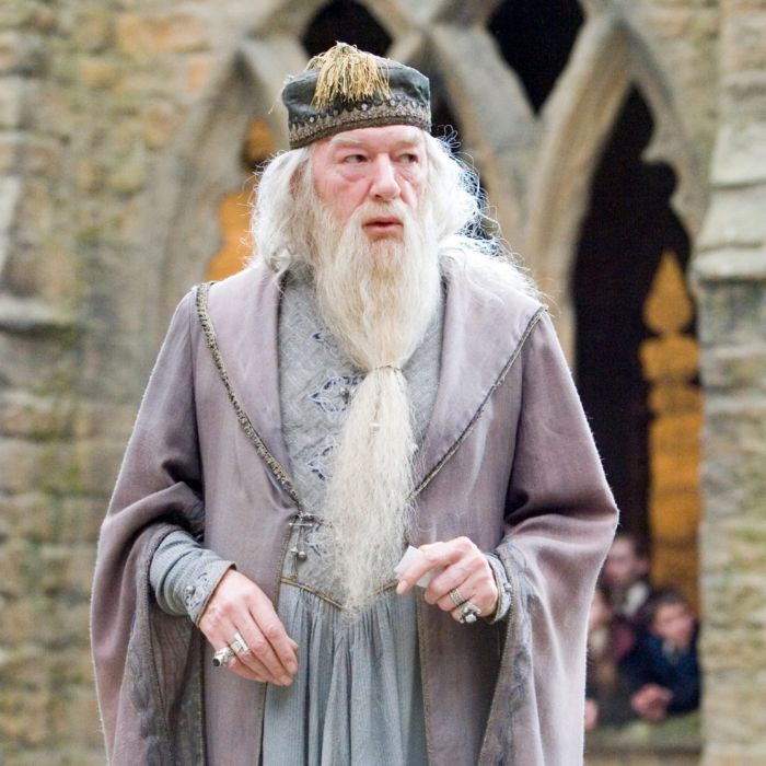 &quot;Harry Potter&quot;: Dumbledore (Michael Gambon) era o diretor queridinho de Hogwarts