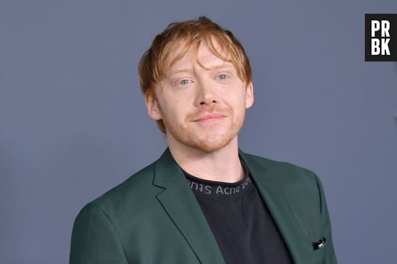 Rupert Grint lembra dificuldade de se concentrar nas cenas de "Harry Potter"
