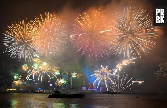 Diga a cor que você vai passar o ano novo e daremos uma superstição pra você fazer