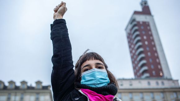 Quer ser feminista e não sabe por onde começar? Separamos 5 dicas que podem te ajudar