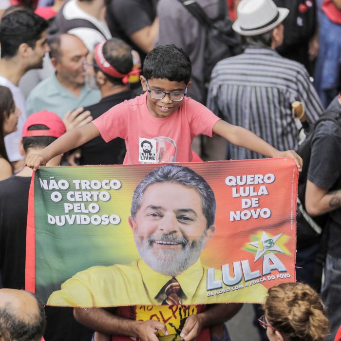 Ministro do STF anula condenações de Lula e o torna elegível novamente