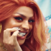 Em "Amor de Que", hit de Pabllo Vittar, cantora fala de amor descompromissado e relacionamento livre