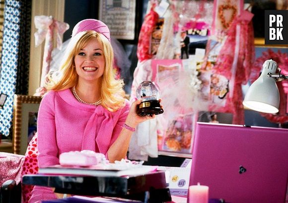 Em "Legalmente Loira", Elle precisa provar que ser patricinha não é sinônimo de burrice