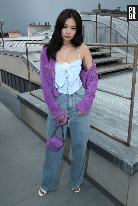 Jennie, do BLACKPINK, engatou na carreira solo