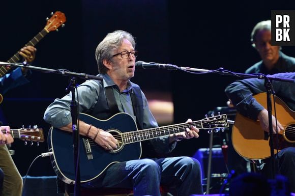 Eric Clapton lançou a música "This Has Gotta Stop", que seria um manifesto antivacina e queixas do isolamento social, uma das medidas protetivas contra a propagação do vírus.