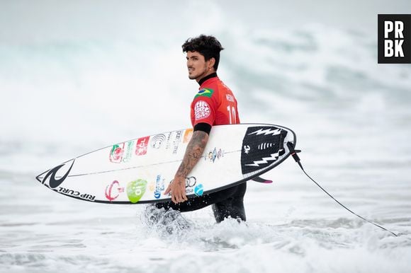 Gabriel Medina não tomou a vacina contra a COVID-19 antes dos Jogos Olímpicos de Tóquio e justificou não ter conseguindo alinhar a vacinação com os compromissos de sua agenda