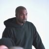 No início de 2020, Kanye West levantou polêmica com teorias de conspiração sobre a vacina contra a covid-19