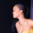 Rihanna está ansiosa para o volume 3 de desfile "Savage X Fenty Show"
