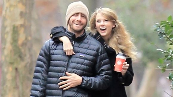 Taylor Swift e Jake Gyllenhaal: relembre o namoro que inspirou o álbum "Red"