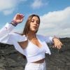 Now United: Sabina Hidalgo gosta de roupas brancas, pretas e verde musgo