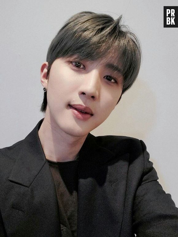 Hui, líder do Pentagon, ficará de fora do próximo comeback do grupo por estar no exército