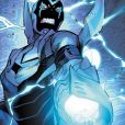 A versão mais recente do Besouro Azul, nos quadrinhos da DC, se chama Jaime Reyes e é um adolescente de ascendência latina que ganha uma armadura a partir de um artefato alienígena