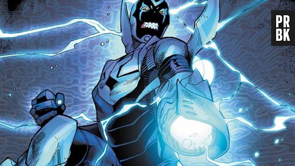 A versão mais recente do Besouro Azul, nos quadrinhos da DC, se chama Jaime Reyes e é um adolescente de ascendência latina que ganha uma armadura a partir de um artefato alienígena