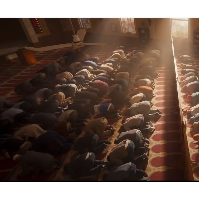 &quot;Ms. Marvel&quot;: relação da mulçumana Kamala Khan (Iman Vellani) com a religião deve ser explorada na série, como mostra o trailer