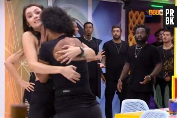 Natália tem ataque de ciúmes de Jessilane