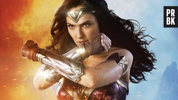 Gal Gadot teria ameaçado deixar papel de Mulher-Maravilha caso Brett Ratner, produtor associado da Warner e DC Comics acusado de assédio, não fosse afastado