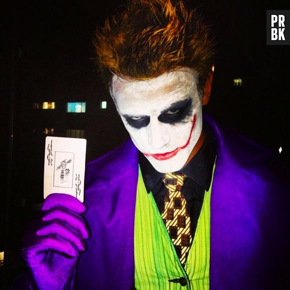 No Instagram, Rafael, do "BBB15", publicou imagem fantasiado de Coringa, do filme "Batman"