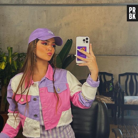 Mel Maia ironiza críticas na web: "Subcelebridade faz assim"